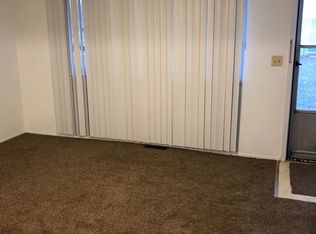 513 Kansas St APT 6, Bethalto, IL