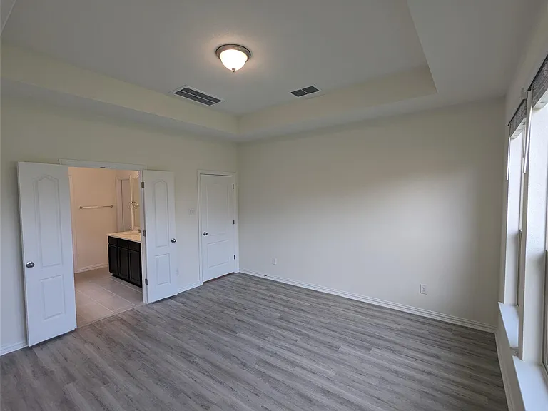 612 Silent Creek Cv — Photo 20