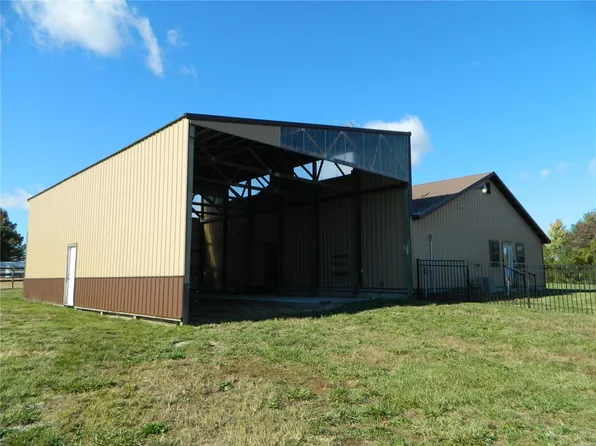 37703778 State St, Fulton, MO 65251