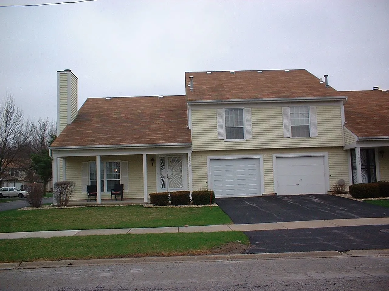 19301 Chestnut Dr Unit 2-A photo 1