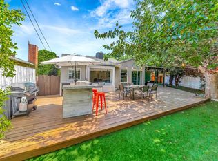 7715 Oakdale Ave, Winnetka, CA 91306