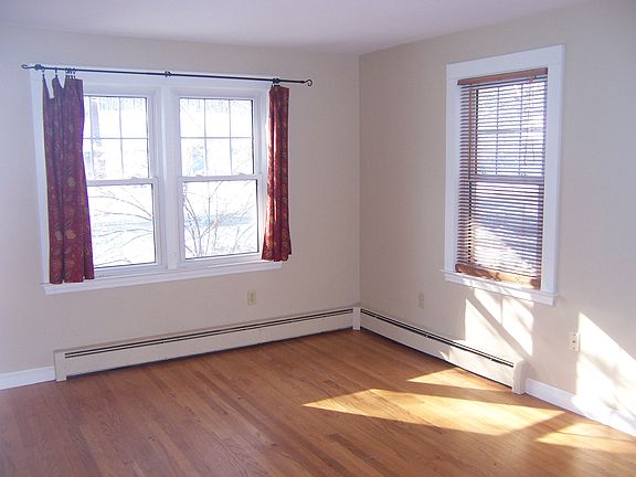 First floor living/office 