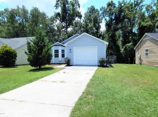 612 S Hampton Dr, Jacksonville, NC 28546