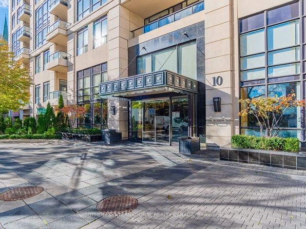 10 Delisle Ave #327, Toronto, ON M4V 3C6