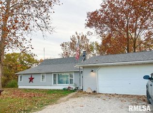 9303 E Old Miller Ln, Cuba, IL 61427