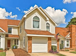 823 Shoal Creek Trl, Chesapeake, VA 23320