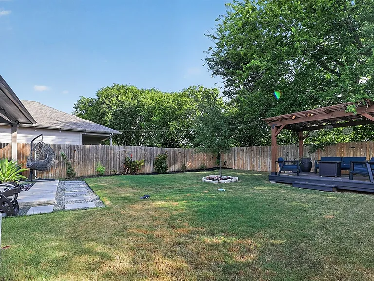251 Levi Lndg — Photo 8