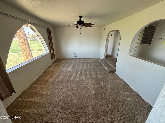 4th image of 654 Acoma Blvd S APT 1