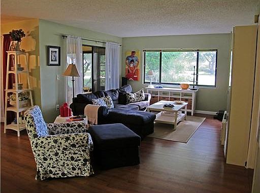 2nd image of 2753 Countryside Blvd APT 103