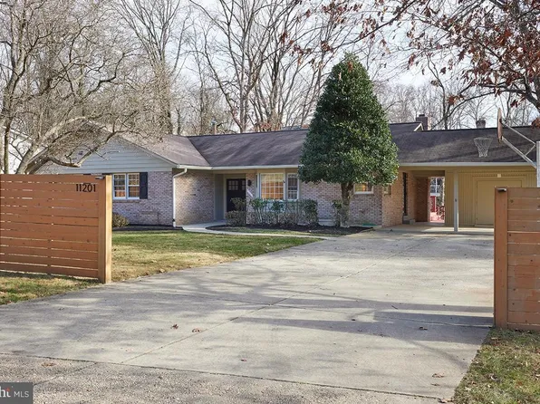 11201 Long Pine Trl, Potomac, MD 20854