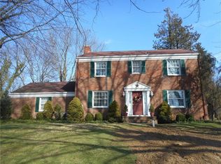 1227 Country Club Rd, Monongahela, PA 15063