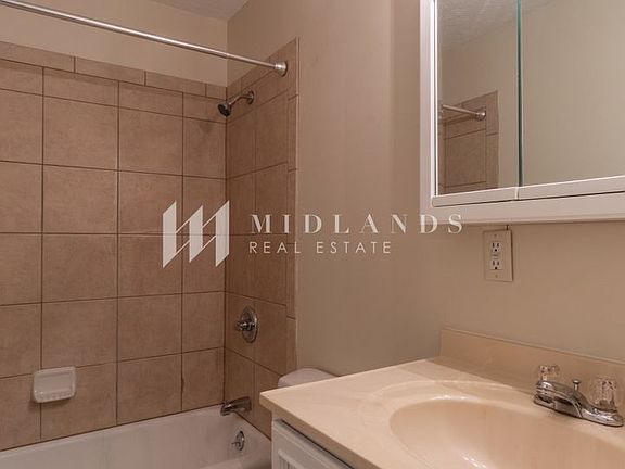 5th image of 3401 Sherwood Dr