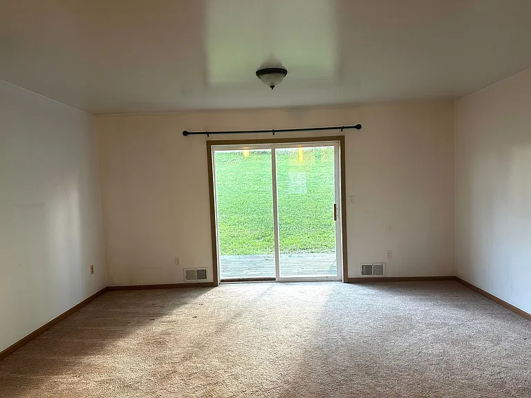 41 Hickory Dr — Photo 10