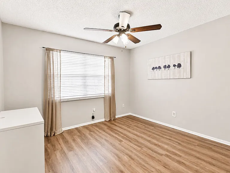 3683 Trophy Blvd — Photo 15