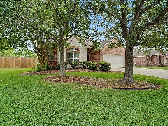 3rd image of 31 Prairie Knoll Drive