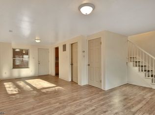 24 Jefferson St, Paterson, NJ