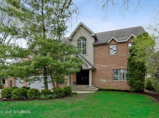 585 Sumac Rd, Highland Park, IL 60035