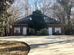 142 Oxford Ct, Athens, GA 30606