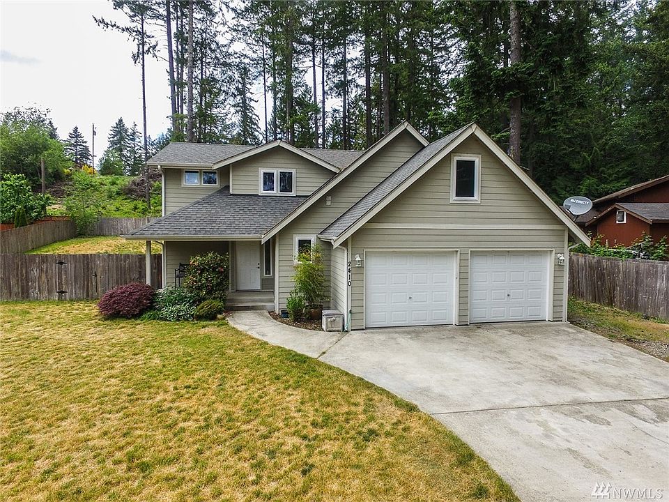1st image of 2410 194th Ave SW