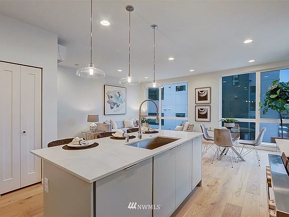4th image of 1518 A 5th Avenue N