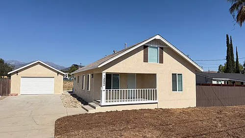 1352 Olivine Ave Photo 1
