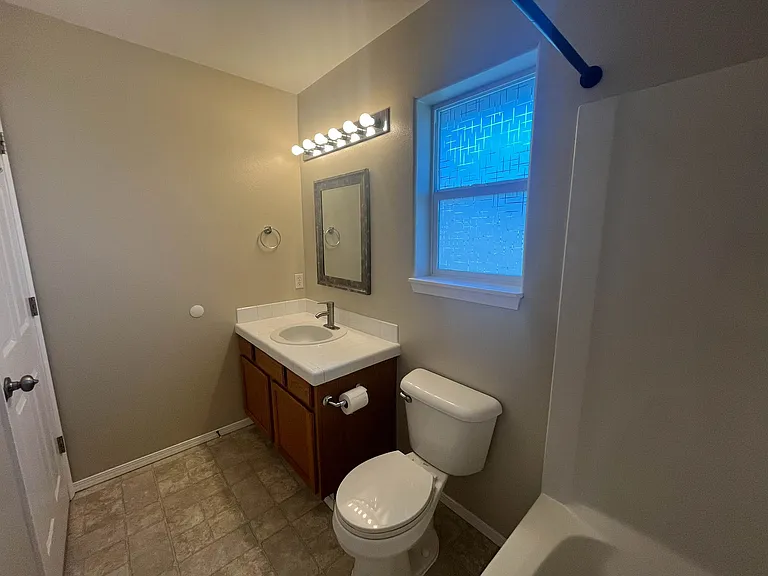 16840 SE Humidor St — Photo 36