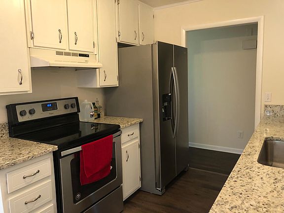 5th image of 2701 Bedford Way
