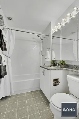 Sold by Bond New York | media 10