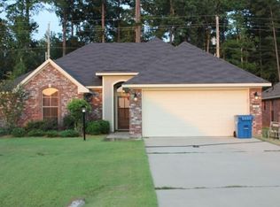 136 Fitzwilliam St, Haughton, LA 71037