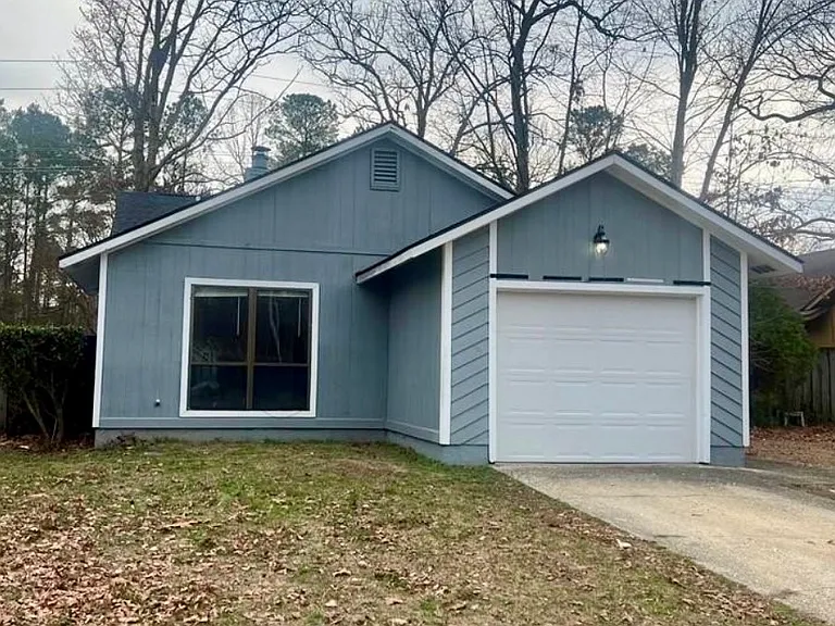 Candlewood Dr — Photo 1