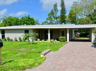 8743 Crest Ln, Fort Myers, FL 33907