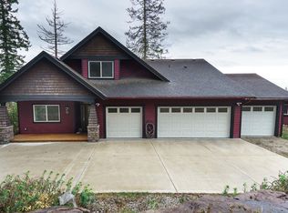 5628 Medusa Pl, Sechelt, BC V0N3A3