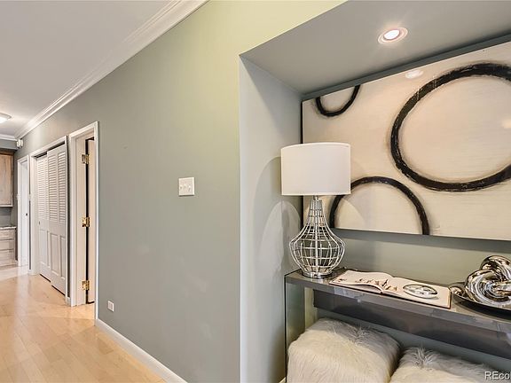 4th image of 1111 Race Street #9A