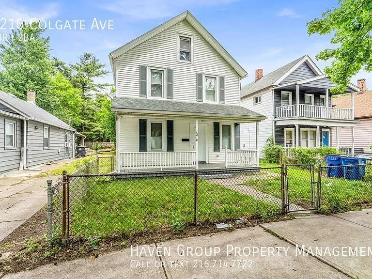 7210 Colgate Ave — Photo 2