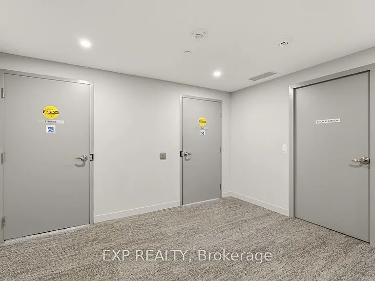 859 The Queensway #905 — Photo 37