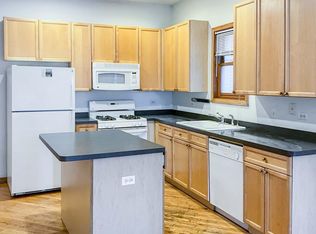 2737 N Wayne Ave #1D, Chicago, IL 60614