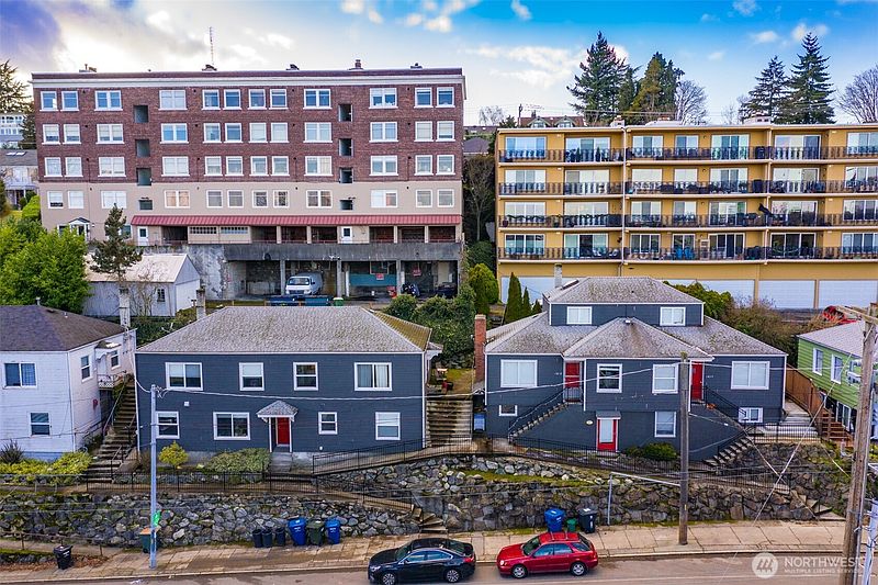 2nd image of 1809 5th Avenue N