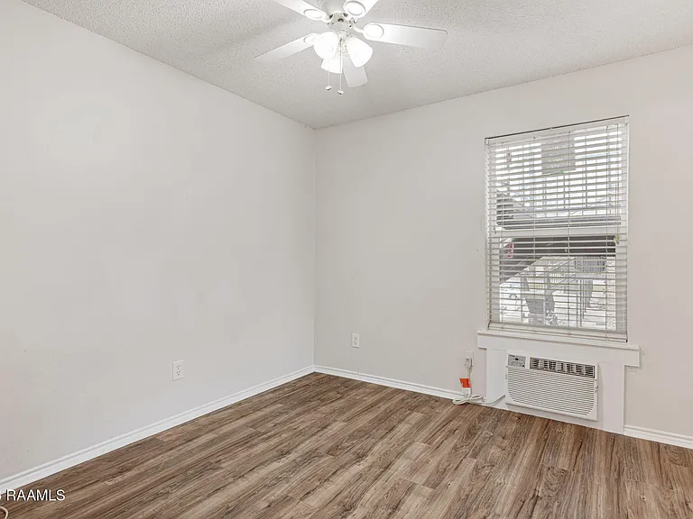 1318 Lee Ave #A-1 — Photo 14