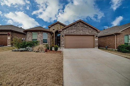 2408 Windhaven Dr Photo 1