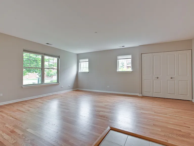 1194 Danforth Ct — Photo 26