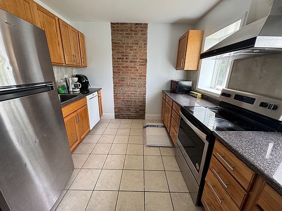 5th image of 2341 15th St #1-2