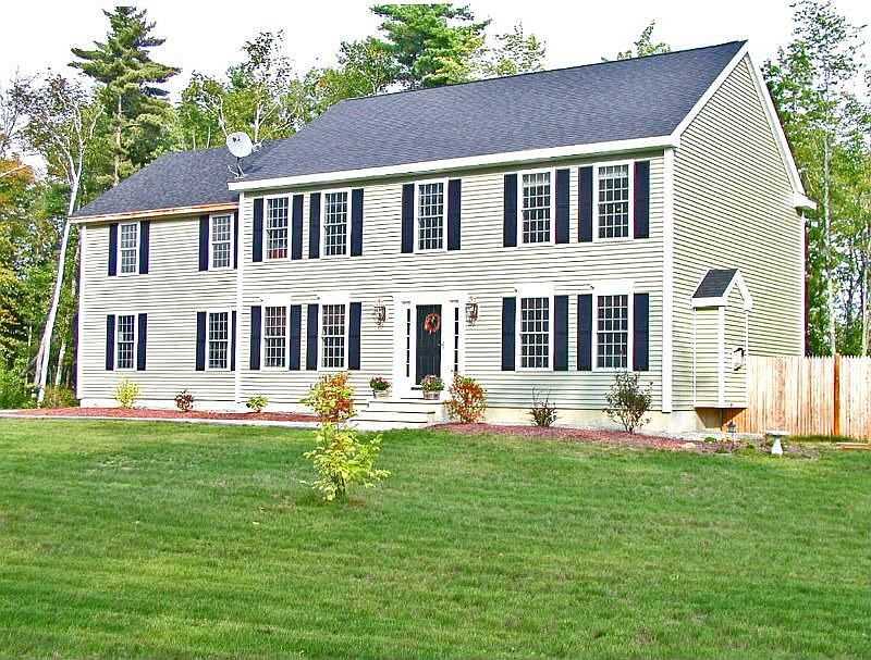 1st image of 10 Bear Ct