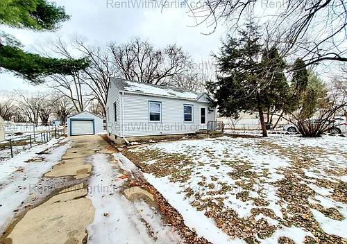 1911 Spring View St Photo 1