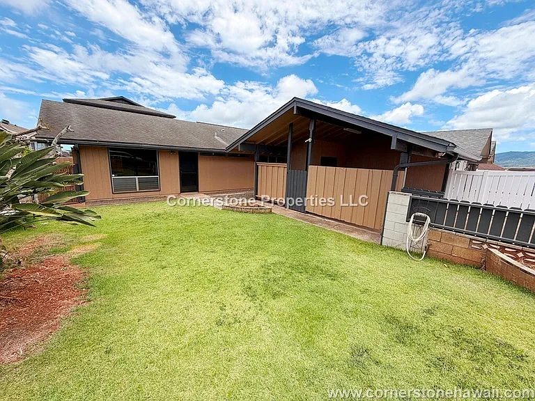 94-211 Keaolani St — Photo 13