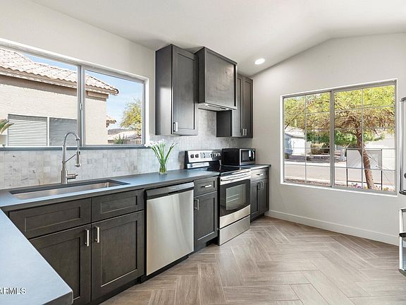 2nd image of 21824 N 32ND Avenue