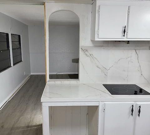 3rd image of 6569 Stardust Ln