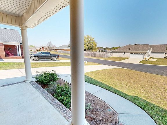 3rd image of 508 Sprucepine Rd
