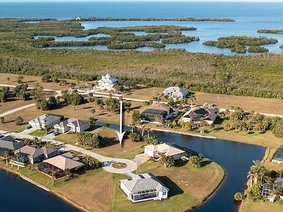 4th image of 16219 Cayman Ln #9