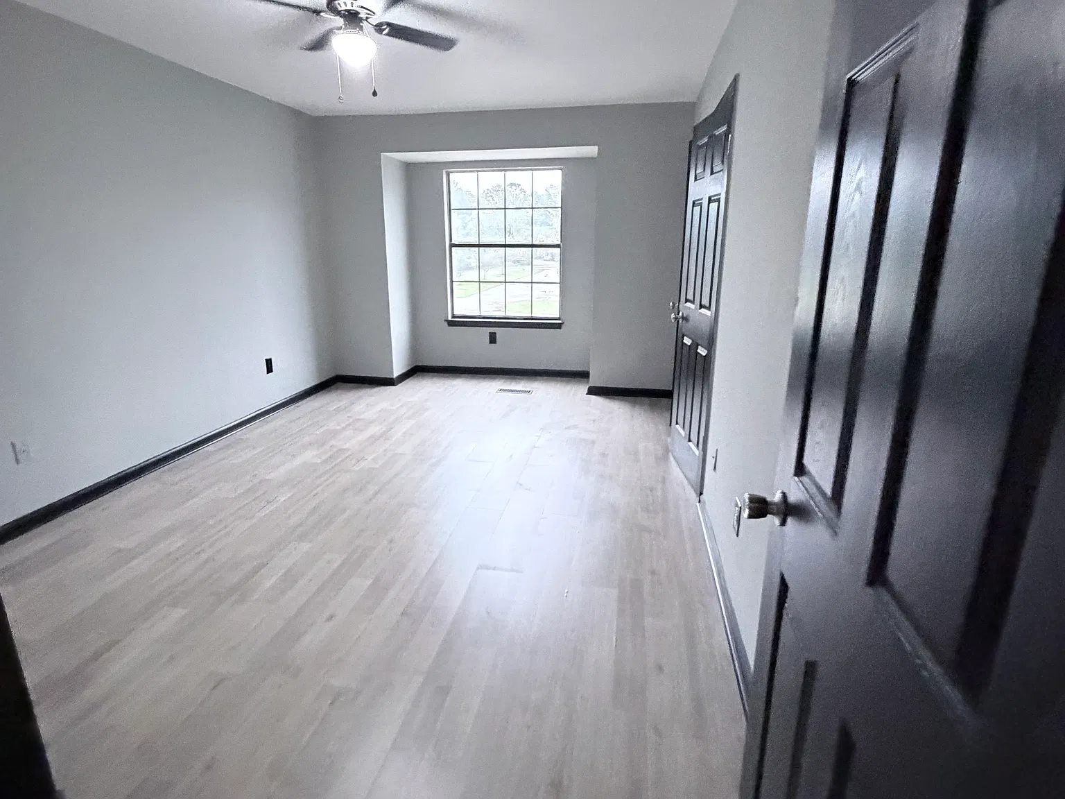 2 bed, 1.5 bath, 1026 sqft, $1,675 — Photo 1