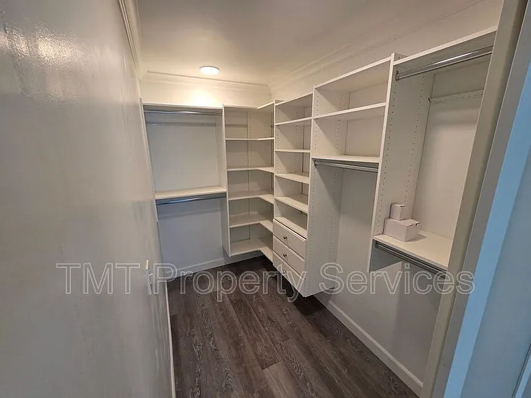 9 W Robinhood Dr — Photo 61